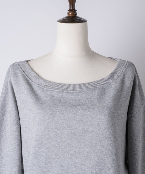 GIUNON（ジウノン）の「2way off shoulder sweat shirt / 2way オフショルダースウェットシャツ（スウェット・レディース・ネイビー/グレー・FREE）」の10枚目の写真
