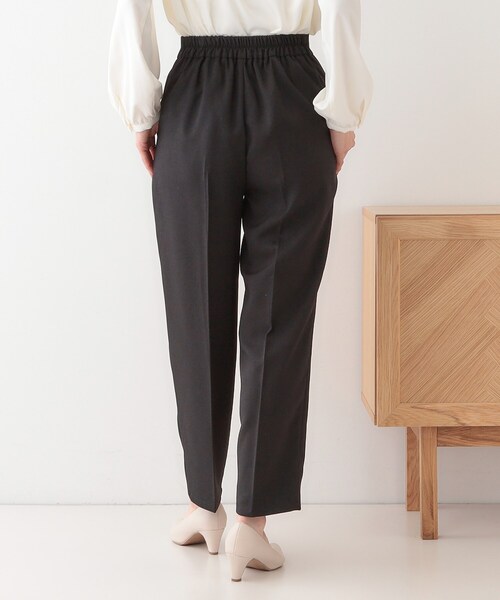 DRESKIP（ドレスキップ）の「【S-LL】オフィスシーンでも活躍 タックテーパードパンツ（その他パンツ・レディース・ブラック/ライトベージュ/グレー・01/02/03/04）」の9枚目の写真