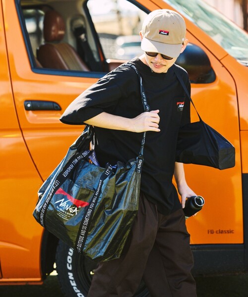 NANGA(ナンガ)の「NANGA × FREAK'S STORE/ナンガ × フリークスストア 別注 BIG TOTE BAG ビッグ トートバッグ(トートバッグ・メンズ・ブラック・ONE SIZE)」の3枚目の写真