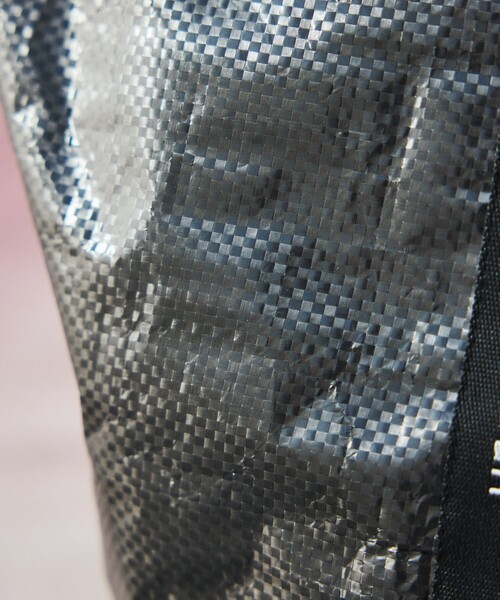 NANGA(ナンガ)の「NANGA × FREAK'S STORE/ナンガ × フリークスストア 別注 BIG TOTE BAG ビッグ トートバッグ(トートバッグ・メンズ・ブラック・ONE SIZE)」の13枚目の写真