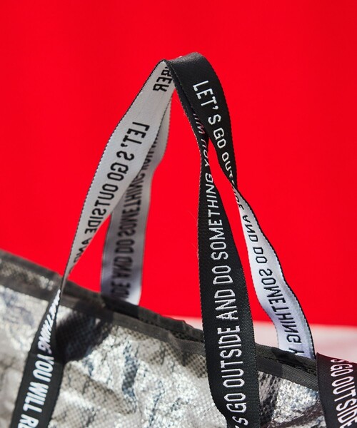 NANGA(ナンガ)の「NANGA × FREAK'S STORE/ナンガ × フリークスストア 別注 BIG TOTE BAG ビッグ トートバッグ(トートバッグ・メンズ・ブラック・ONE SIZE)」の14枚目の写真