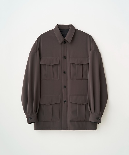 Juha(ユハ)の「OVERSIZED SAFARI JACKET(ミリタリージャケット・メンズ・ブラック/チャコールグレー・3/4)」の4枚目の写真