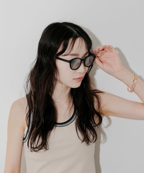 SMELLY(スメリー)の「ボスリントンサングラス(メガネ・レディース・パープル系その他/クリア/ブラック系その他/イエロー系その他/ブラック・-)」の21枚目の写真