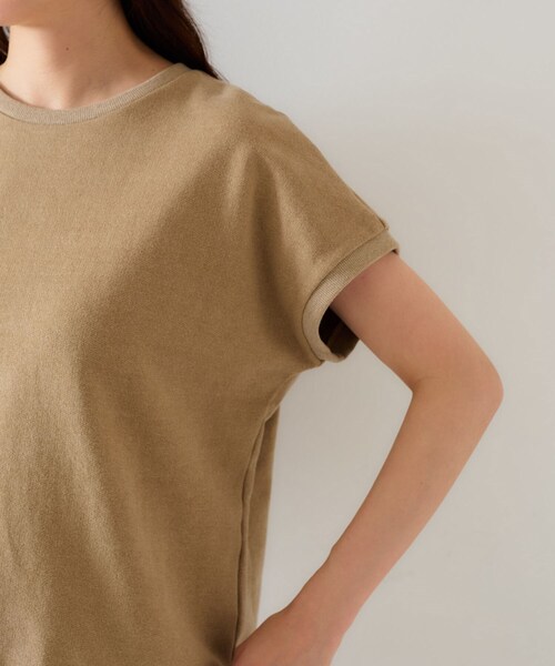 UNTITLED（アンタイトル）の「【手洗い可】ヴィンテージライク スウェットトップス（スウェット・レディース・チャコールグレー/ベージュ・00/02/04/44/48）」の16枚目の写真