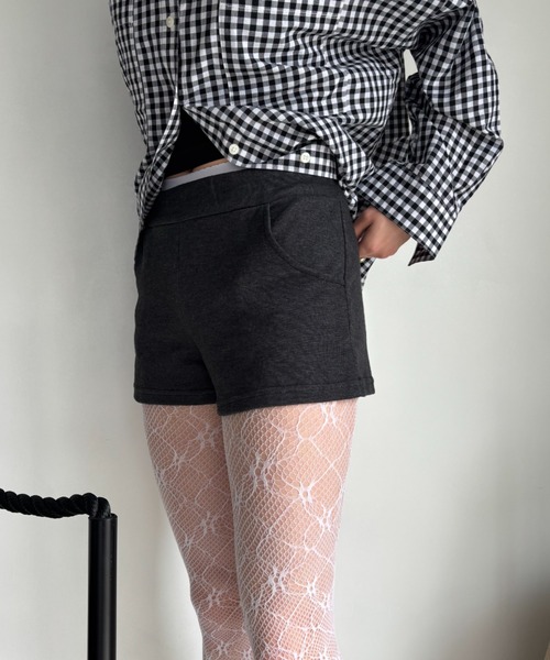 FUULLY STUDIO（フーリィーステューディオ）の「スウェットミニショートパンツ（スウェットパンツ・レディース・ネイビー/チャコールグレー・FREE）」の6枚目の写真