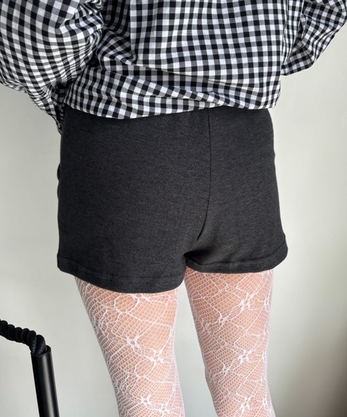 FUULLY STUDIO（フーリィーステューディオ）の「スウェットミニショートパンツ（スウェットパンツ・レディース・ネイビー/チャコールグレー・FREE）」の8枚目の写真