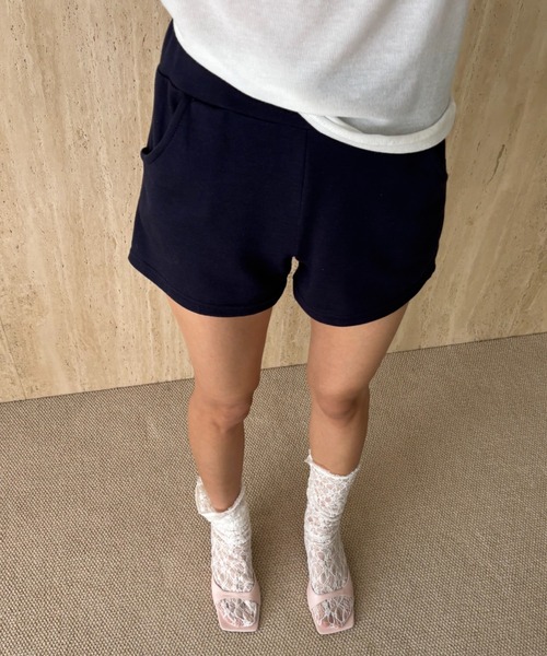 FUULLY STUDIO（フーリィーステューディオ）の「スウェットミニショートパンツ（スウェットパンツ・レディース・ネイビー/チャコールグレー・FREE）」の13枚目の写真
