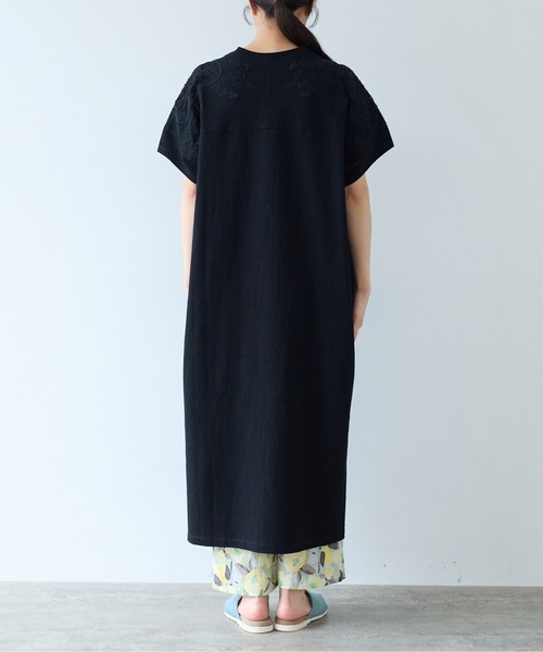 yuni（ユニ　）の「コットンレース刺繍ワンピース（ワンピース・レディース・ブラック/ホワイト・FREE）」の9枚目の写真