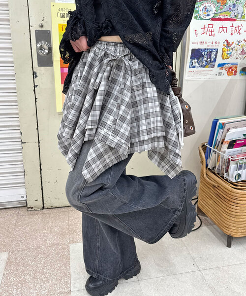 CIAOPANIC(チャオパニック)の「チェックイレヘムミニスカート(スカート・レディース・グレー/レッド/グリーン/ネイビー・ONE SIZE)」の2枚目の写真