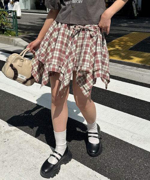 CIAOPANIC(チャオパニック)の「チェックイレヘムミニスカート(スカート・レディース・グレー/レッド/グリーン/ネイビー・ONE SIZE)」の7枚目の写真