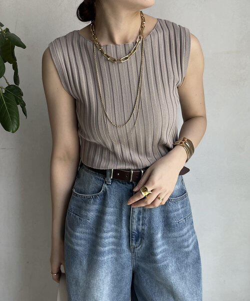 DouDou（ドゥドゥ）の「【WEB限定】ワイドリブニットタンク（ニット/セーター・レディース・ブラック/グレイッシュベージュ/オフホワイト/オレンジ・FREE）」の3枚目の写真