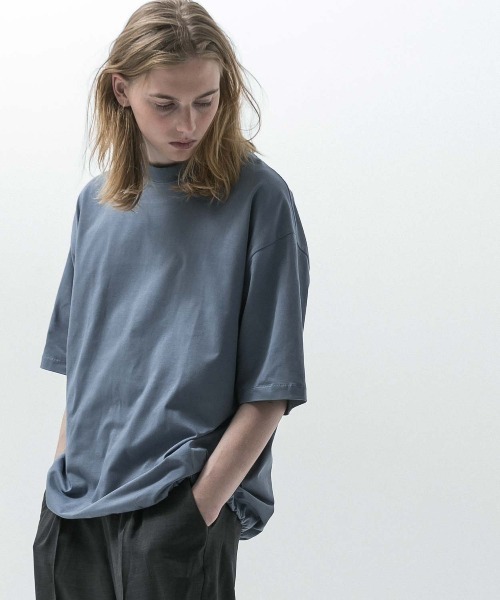 SLICK(スリック)の「【SLICK/スリック】Doble Yarn Drawstring T-Shirt / ダブルヤーンドローストリングTシャツ /オーバーサイズ シルエット / ヘビーウェイト(Tシャツ/カットソー・メンズ・ネイビー/ブラック/ホワイト/アッシュブラウン/グレイッシュブルー・3/2/1)」の13枚目の写真