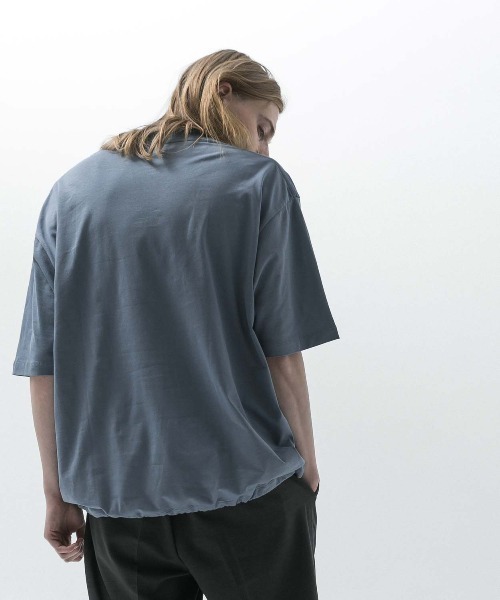 SLICK(スリック)の「【SLICK/スリック】Doble Yarn Drawstring T-Shirt / ダブルヤーンドローストリングTシャツ /オーバーサイズ シルエット / ヘビーウェイト(Tシャツ/カットソー・メンズ・ネイビー/ブラック/ホワイト/アッシュブラウン/グレイッシュブルー・3/2/1)」の11枚目の写真