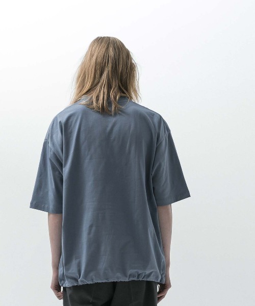 SLICK(スリック)の「【SLICK/スリック】Doble Yarn Drawstring T-Shirt / ダブルヤーンドローストリングTシャツ /オーバーサイズ シルエット / ヘビーウェイト(Tシャツ/カットソー・メンズ・ネイビー/ブラック/ホワイト/アッシュブラウン/グレイッシュブルー・3/2/1)」の6枚目の写真