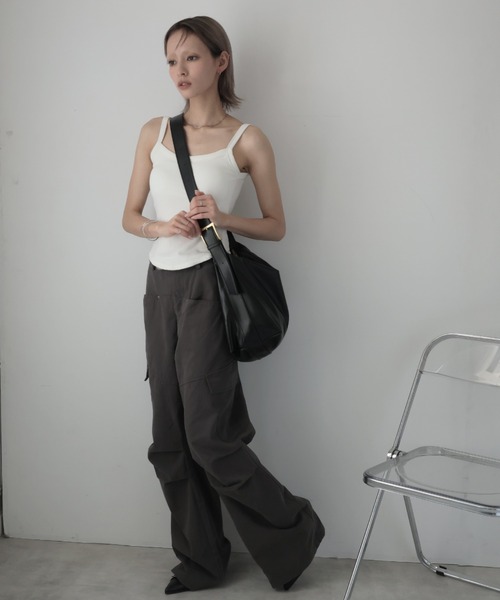 Ulysses（ユリシス）の「フェイクレザーショルダーバッグ（ショルダーバッグ・レディース・ブラック/ホワイト/グレー/ブラウン/シルバー・F）」の20枚目の写真