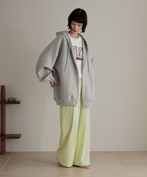 LOWRYS FARM（ローリーズファーム）の「ＢＩＧＺＩＰフーディ　 452864（パーカー・レディース・グレー/イエロー/ブラック/エンジ/アイボリー/ピンク/グレー系その他・FREE）」の17枚目の写真