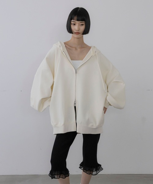 LOWRYS FARM（ローリーズファーム）の「ＢＩＧＺＩＰフーディ　 452864（パーカー・レディース・グレー/イエロー/ブラック/エンジ/アイボリー/ピンク/グレー系その他/ブラウン/ブラック系その他/ネイビー・FREE）」の18枚目の写真