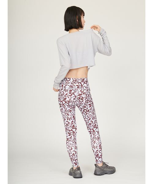 emmi(エミ)の「2way クロップド丈トップス(Tシャツ/カットソー・レディース・ホワイト/ライトブルー/ブラック・FREE)」の10枚目の写真
