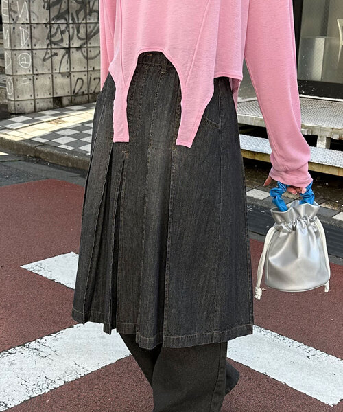 CIAOPANIC（チャオパニック）の「ライトデニムプリーツミドルスカート（デニムスカート・レディース・ブルー/ブラック・ONE SIZE）」の7枚目の写真