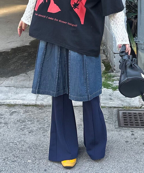 CIAOPANIC（チャオパニック）の「ライトデニムプリーツミドルスカート（デニムスカート・レディース・ブルー/ブラック・ONE SIZE）」の19枚目の写真