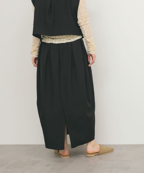 KBF（ケイビーエフ）の「コクーンタックスカート（スカート・レディース・ベージュ系その他/ブラック・ONE）」の11枚目の写真