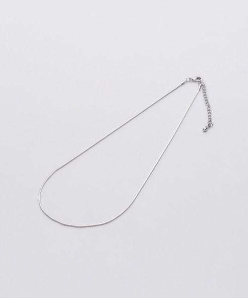 ciite' surgical stainless(シーテサージカルステンレス)の「【 金属アレルギー対応 】simple snake necklace / シンプルスネークネックレス 1mm サージカルステンレス(ネックレス・レディース・シルバー/ゴールド/ピンクゴールド・FREE)」の7枚目の写真