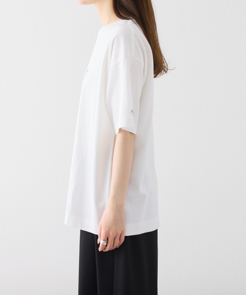 PUAL CE CIN（ピュアルセシン）の「アニマルプリントパンサーTシャツ（Tシャツ/カットソー・レディース・オフホワイト/チャコールグレー・FREE）」の5枚目の写真