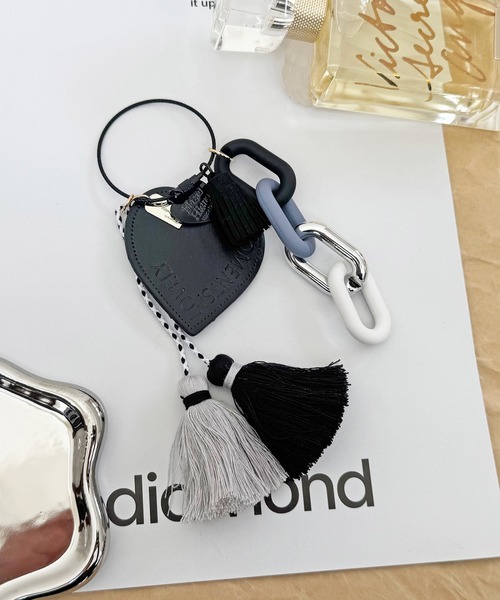 NOLITA LABORATORY（ノリータラボラトリー）の「【 NOLITA / ノリータ 】バッグチャーム タッセル レザー ハート カラフル チェーン キーホルダー キーリング（チャーム・レディース・ブラック/ベージュ/レッド/ピンク/グレー・FREE）」の17枚目の写真