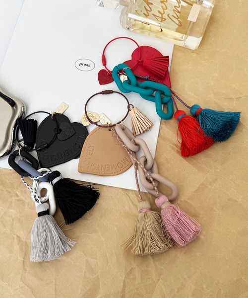 NOLITA LABORATORY（ノリータラボラトリー）の「【 NOLITA / ノリータ 】バッグチャーム タッセル レザー ハート カラフル チェーン キーホルダー キーリング（チャーム・レディース・ブラック/ベージュ/レッド/ピンク/グレー・FREE）」の6枚目の写真