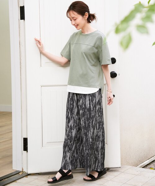 ikka（イッカ）の「コットンUSA袖刺繍レイヤーTシャツ（Tシャツ/カットソー・レディース・グリーン/オレンジ/ネイビー/ベージュ/チャコールグレー/ブルー・M/L/S）」の15枚目の写真