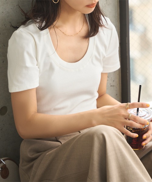 KOBE LETTUCE(コウベレタス)の「深UネックTシャツ(Tシャツ/カットソー・レディース・オフホワイト/杢グレー/ネイビー/ピンク・M)」の7枚目の写真