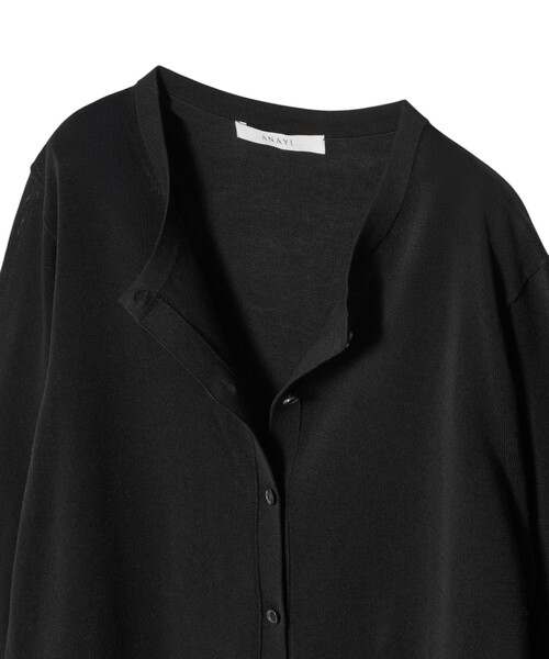 ANAYI(アナイ)の「シアーラインクルーネック カーディガン(カーディガン/ボレロ・レディース・ホワイト/ブラック/グレイッシュベージュ・38/36)」の21枚目の写真