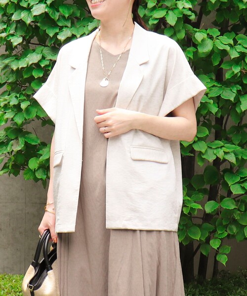 MICO COULIER（ミコクリエ）の「ナイロンストレッチジャケット（テーラードジャケット・レディース・ブラック/ベージュ/チャコールグレー・38）」の3枚目の写真