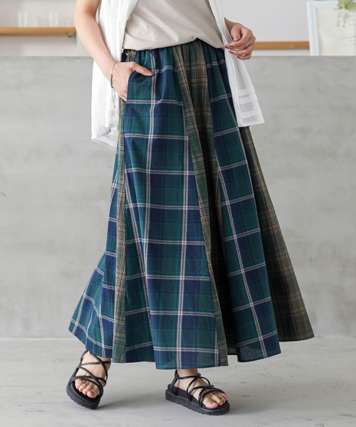 n'OrLABEL（ノアールレーベル）の「『チェック切替フレアスカート』（スカート・レディース・グリーン/ブラック・FREE）」の4枚目の写真