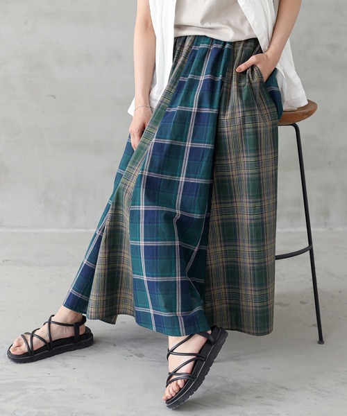 n'OrLABEL（ノアールレーベル）の「『チェック切替フレアスカート』（スカート・レディース・グリーン/ブラック・FREE）」の5枚目の写真