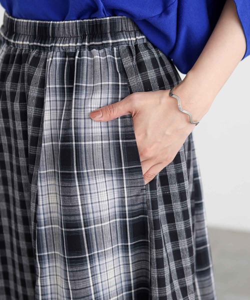 n'OrLABEL（ノアールレーベル）の「『チェック切替フレアスカート』（スカート・レディース・グリーン/ブラック・FREE）」の18枚目の写真