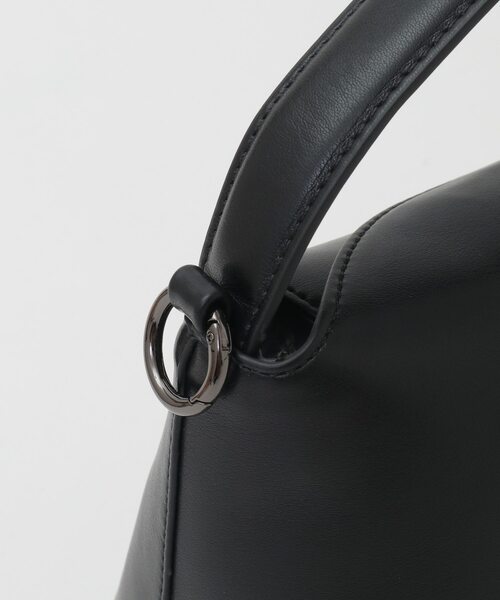 Tiara(ティアラ)の「【HVISK/ヴィスク】ショルダーバッグ(NOTE SOFT)(ショルダーバッグ・レディース・ブラック・FREE)」の4枚目の写真