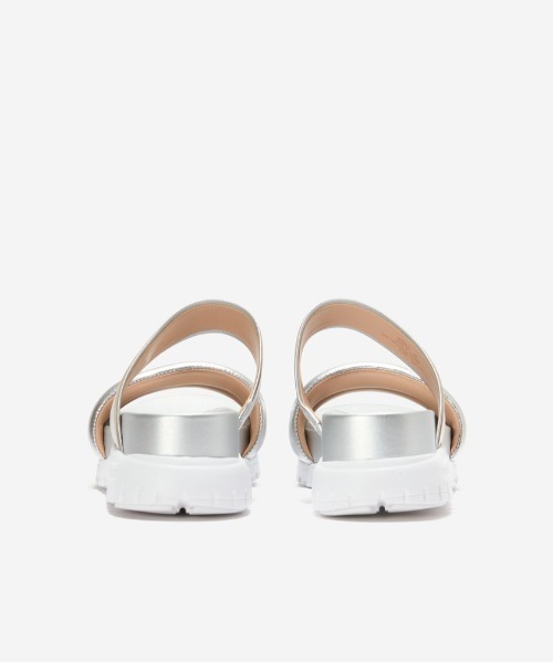 COLE HAAN(コールハーン)の「ゼログランド ダブルバンド スライド サンダル womens(サンダル・レディース・シルバー・7/7.5/5.5/6/6.5/8/5/8.5)」の3枚目の写真