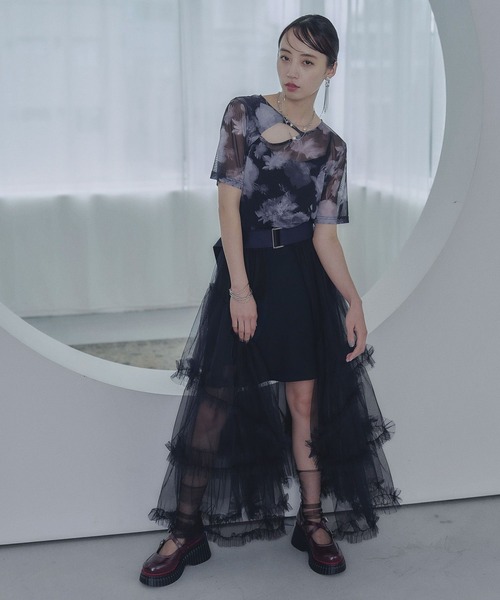 HARE（ハレ）の「ジャガードキリカエメリージェーンシューズ(HARE)（ドレスシューズ・レディース・レッド/ブラック・LARGE/MEDIUM）」の6枚目の写真