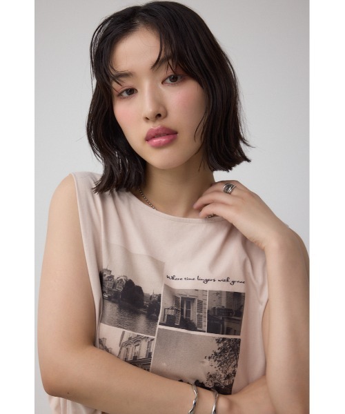 AZUL by moussy(アズールバイマウジー)の「C/T冷感フォトプリントノースリーブTシャツ(Tシャツ/カットソー・レディース・ブラック/ライトベージュ/オフホワイト・FREE)」の15枚目の写真