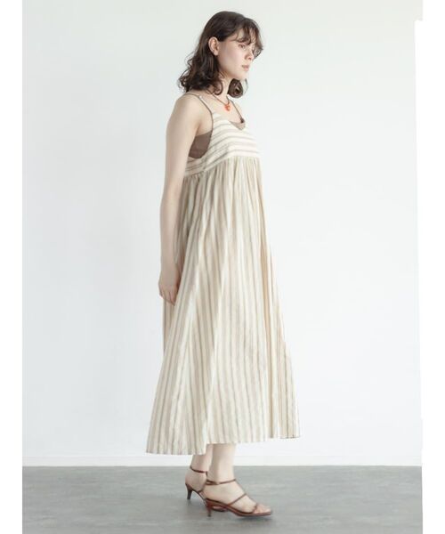 FIKA.(フィーカ)の「Stripe cotton cami onepiece(ワンピース・レディース・ベージュ系/ネイビー・MEDIUM)」の10枚目の写真