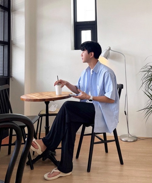 CERCA（チェルカ）の「【NOWLE】夏の定番 リラックス 半袖 コットン シャツ（シャツ/ブラウス・メンズ・ライトブルー・MEDIUM）」の2枚目の写真