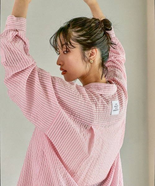 LEPSIM（レプシィム）の「シアーカラーストライプシャツ　579677（シャツ/ブラウス・レディース・ライトブルー/ライトグレー/ライトピンク/ベージュ・FREE）」の21枚目の写真