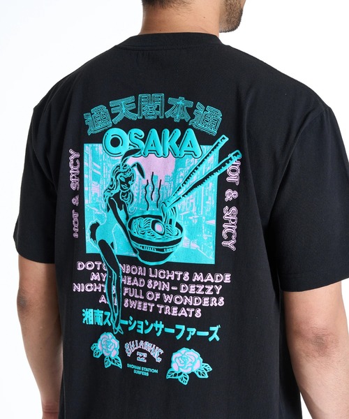 BILLABONG(ビラボン)の「BILLABONG メンズ DESTINATION OSAKA Tシャツ 【2025年秋冬モデル】/ビラボンSHONAN STATION SURFERS大阪グラフィック半袖Tシャツ(Tシャツ/カットソー・メンズ・ホワイト/ブラック・LARGE/MEDIUM/X-LARGE)」の10枚目の写真