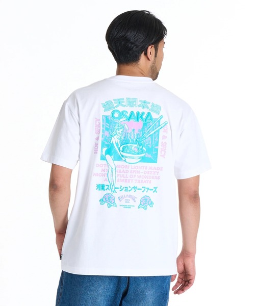 BILLABONG(ビラボン)の「BILLABONG メンズ DESTINATION OSAKA Tシャツ 【2025年秋冬モデル】/ビラボンSHONAN STATION SURFERS大阪グラフィック半袖Tシャツ(Tシャツ/カットソー・メンズ・ホワイト/ブラック・LARGE/MEDIUM/X-LARGE)」の17枚目の写真
