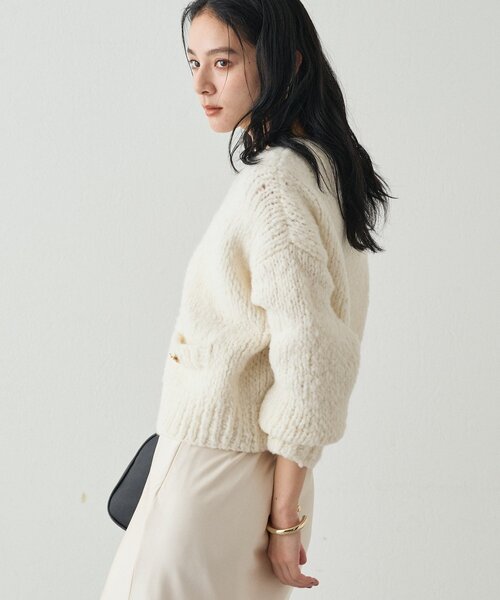 LOUNGEDRESS（ラウンジドレス）の「【20周年限定】イタリアヤーン手編みニットカーデ（ニット/セーター・レディース・レッド/オフホワイト/ネイビー・FREE）」の8枚目の写真