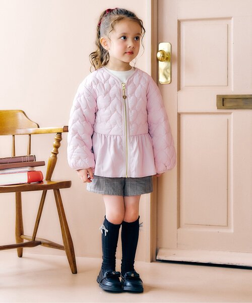 apres les cours(アプレレクール)の「ペプラムハートキルトアウター(ブルゾン・キッズ・ブラック/ピンク/アイボリー・80/130/140/120/110/90/100)」の10枚目の写真