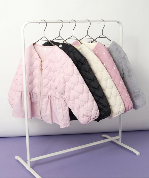 apres les cours(アプレレクール)の「ペプラムハートキルトアウター(ブルゾン・キッズ・ブラック/ピンク/アイボリー・80/130/140/120/110/90/100)」の13枚目の写真