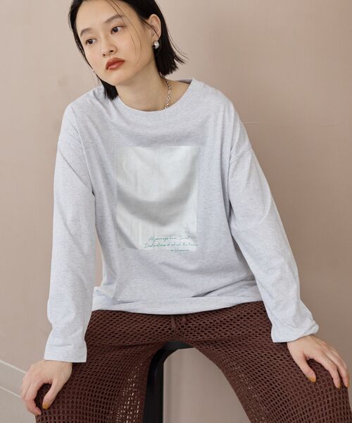 AMERICAN HOLIC(アメリカンホリック)の「ボックス箔プリントロングTシャツ(Tシャツ/カットソー・レディース・オフホワイト/杢グレー/ブラック・FREE)」の21枚目の写真