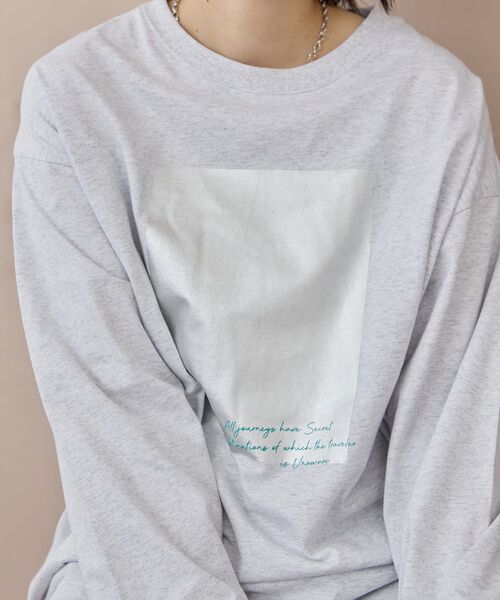 AMERICAN HOLIC(アメリカンホリック)の「ボックス箔プリントロングTシャツ(Tシャツ/カットソー・レディース・オフホワイト/杢グレー/ブラック・FREE)」の22枚目の写真